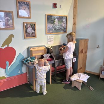 Above & Beyond Childrens Museum - Vet exhibit - Children's Museums Near Me - Sheboygan, Wisconsin