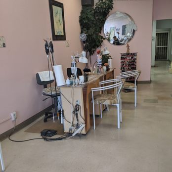 Pretty Nails - Other nail stations - Nail Salons Near Me - San Antonio, Texas