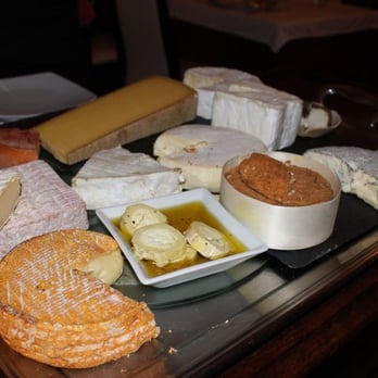 Auberge des Charmettes - Cheese selection - French Near Me - Torcy, 77