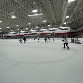 New Hope Ice Arena - Live action on the South Rink. - Skating Rinks Near Me - Minneapolis, Minnesota New Hope Ice Arena - Live action on the South Rink. - Skating Rinks Near Me - Minneapolis, Minnesota