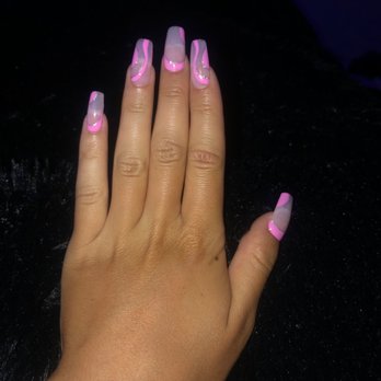 Paradise Nails - Nail Salons Near Me - Dana Point, California