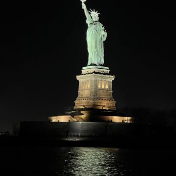 Bateaux New York - Venues & Event Spaces Near Me - New York, New York