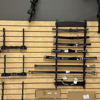 Rob's Guns - Guns & Ammo Near Me - Farmington, Missouri Rob's Guns - Guns & Ammo Near Me - Farmington, Missouri