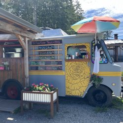 Yellow Rose - The actual food truck