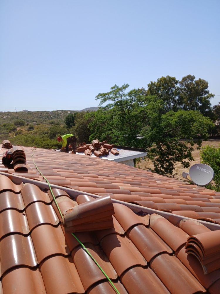 Slide of MD Roofing