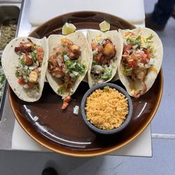 El Rancho Alegre - Tacos de camarón