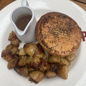 Battersea Pie - Perfect crust and rich gravy - British Near Me - London, XGL Battersea Pie - Perfect crust and rich gravy - British Near Me - London, XGL
