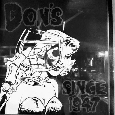 Don's Club Tavern by null