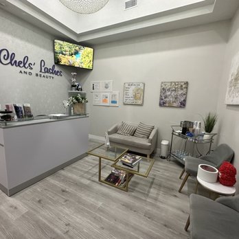 Chels' Lashes - Get my fill tonight - Eyelash Service Near Me - Fountain Valley, California