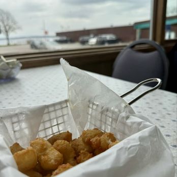 Wendt's On the Lake - American Near Me - Van Dyne, Wisconsin Wendt's On the Lake - American Near Me - Van Dyne, Wisconsin