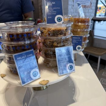 The Gyro Project - Cake and bites - Mediterranean Near Me - New York, New York The Gyro Project - Cake and bites - Mediterranean Near Me - New York, New York