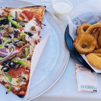 Ove Pizzeria - Supremo Pizza & Onion Rings - Pizza Near Me - Studio City, California Ove Pizzeria - Supremo Pizza & Onion Rings - Pizza Near Me - Studio City, California