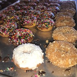 J-R Donuts