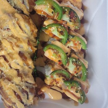 Mangos Cafe on the Hill - Cafes Near Me - Dearborn, Michigan