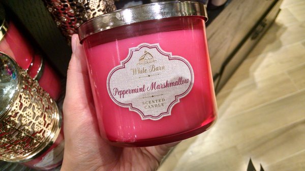 Bath & Body Works by null