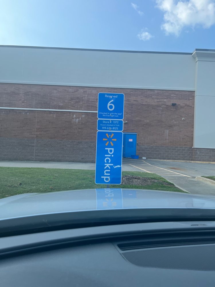 WALMART SUPERCENTER Updated August 2024 27 Photos & 56 Reviews