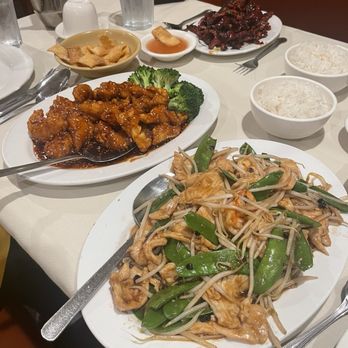Golden Chopsticks - Chinese Near Me - Rocky Point, New York