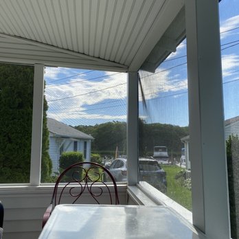 J & S Reeve Cottages - Vacation Rentals Near Me - Aquebogue, New York J & S Reeve Cottages - Vacation Rentals Near Me - Aquebogue, New York