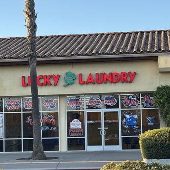 Lucky Day Laundry - Open? Not sure since their sign isn't lit up... - Laundromat Near Me - Visalia, California Lucky Day Laundry - Open? Not sure since their sign isn't lit up... - Laundromat Near Me - Visalia, California