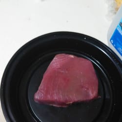Smelly tuna steak I purchased for 10$ eww