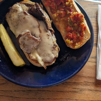 OurHouseKC - KC cheese steak - Gastropubs Near Me - Kansas City, Missouri OurHouseKC - KC cheese steak - Gastropubs Near Me - Kansas City, Missouri
