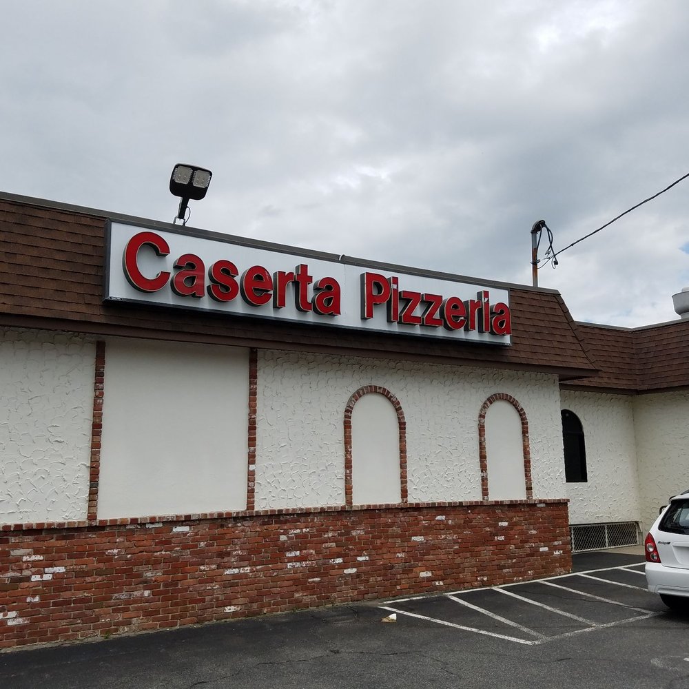 Caserta Pizzeria - Wimpy Skimpy's home.. la.. la, la la - Pizza Near Me - Providence, Rhode Island