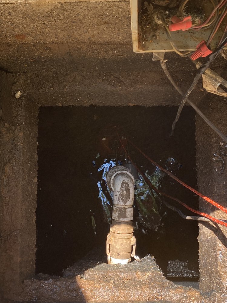 Slide of Gary’s Plumbing