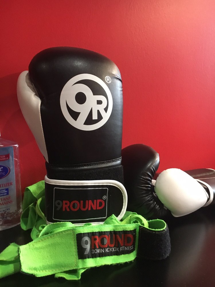 9 round boxing gloves weight