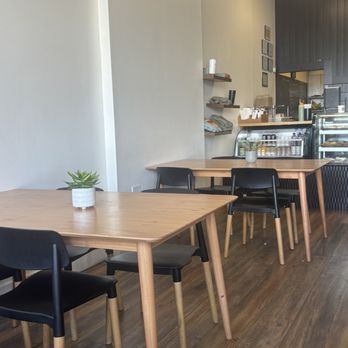 Dark Horse Coffee & Kitchen - inside - Coffee & Tea Near Me - Sayville, New York Dark Horse Coffee & Kitchen - inside - Coffee & Tea Near Me - Sayville, New York