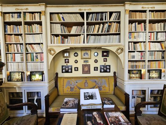 Museo Mario Praz by null