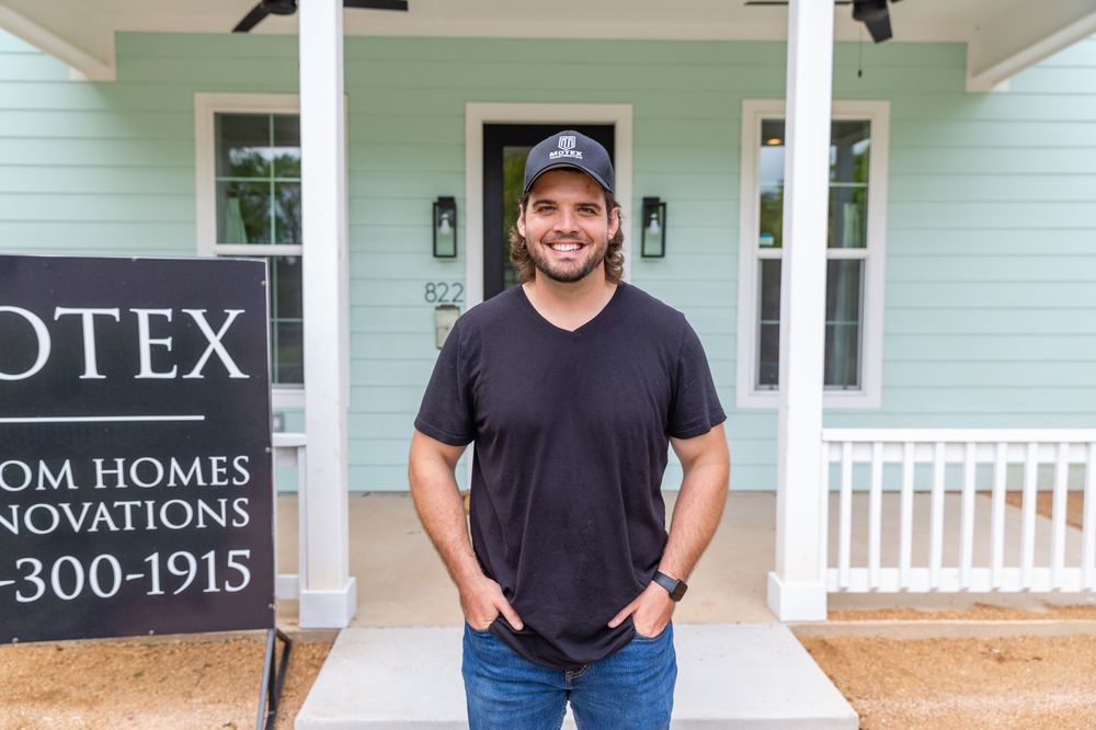 Slide of Motex Construction