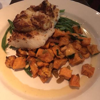 Burtons Grill & Bar - New American Near Me - Mount Pleasant, South Carolina