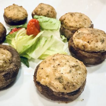 The Redmoor - Portabella Mushrooms - Music Venues Near Me - Cincinnati, Ohio The Redmoor - Portabella Mushrooms - Music Venues Near Me - Cincinnati, Ohio