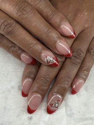 LaVish Nails & Spa