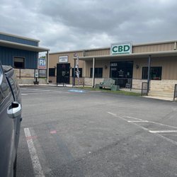 AuthentIc Cuts - Tucked away business