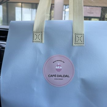 Cafe Daldal - The insulated bag it comes in. Velcro closed. Nice. - Desserts Near Me - Fresno, California Cafe Daldal - The insulated bag it comes in. Velcro closed. Nice. - Desserts Near Me - Fresno, California