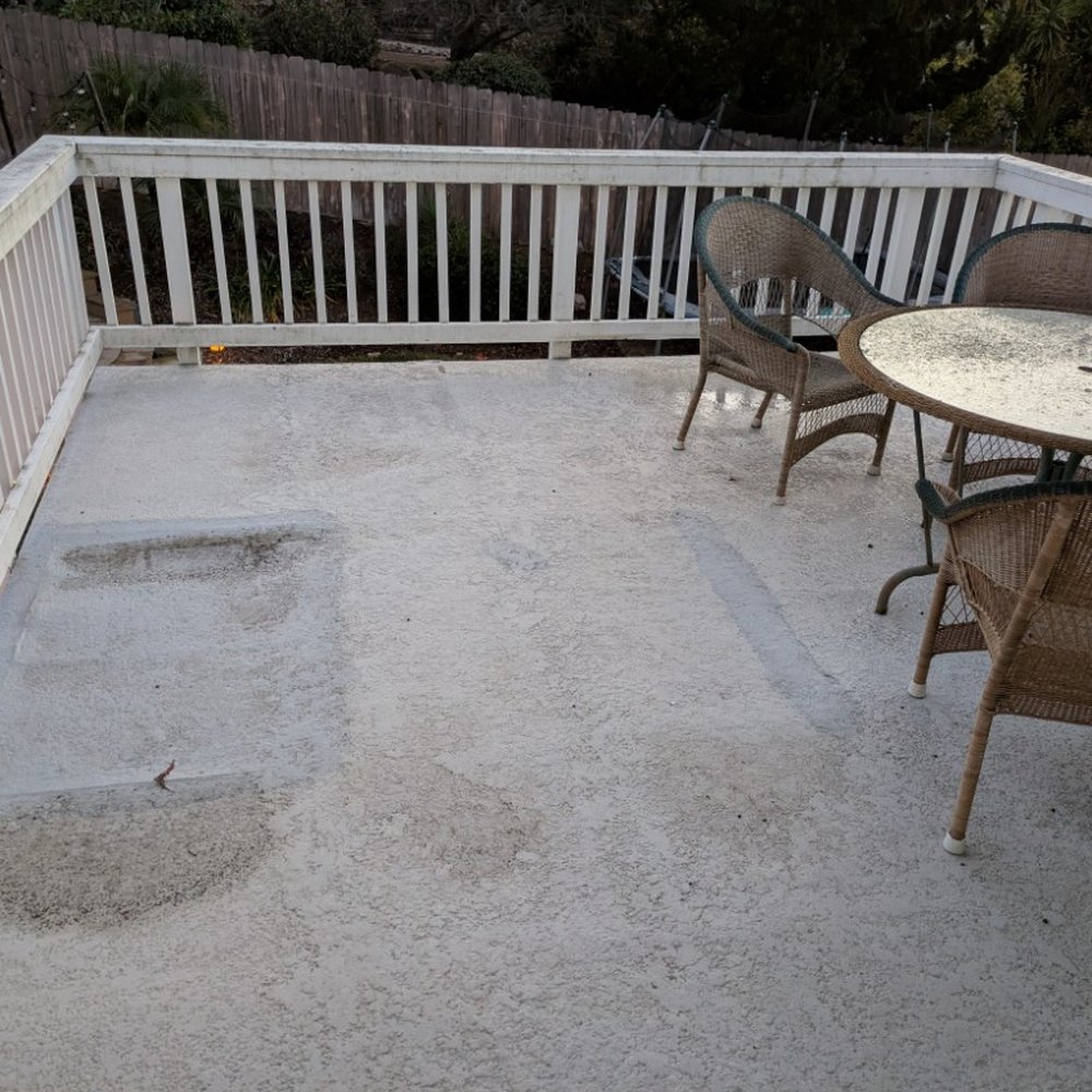 Balcony before Balcony before