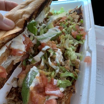 El Jalisciense - Inside of the big chicken torta! Omg it's so gooooood! - Food Trucks Near Me - Kapolei, Hawaii El Jalisciense - Inside of the big chicken torta! Omg it's so gooooood! - Food Trucks Near Me - Kapolei, Hawaii