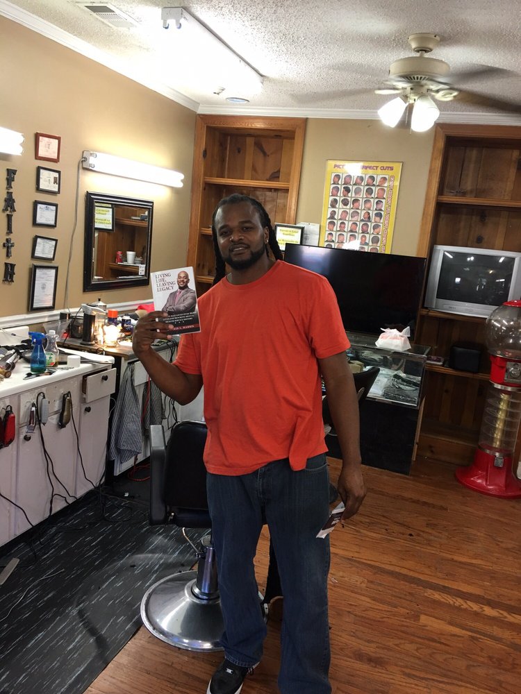 BATON ROUGE MASTER BARBERS Updated August 2024 29 Photos 6120
