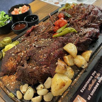 Meat Moot Smoking - Lamb Shoulder - Smokehouse Near Me - Burbank, Illinois