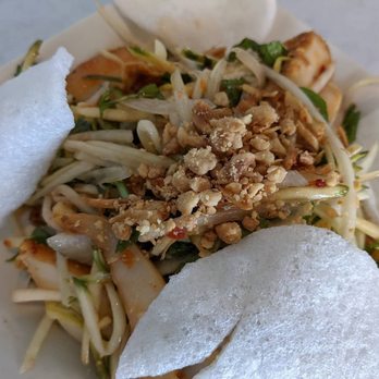Bien Hen Restaurant - Squid mango salad - Seafood Near Me - Westminster, California