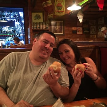 Lambert's Cafe - Ozark - Just caught some hotttt rolllls and boy are they DELICIOUS! - American Near Me - Ozark, Missouri