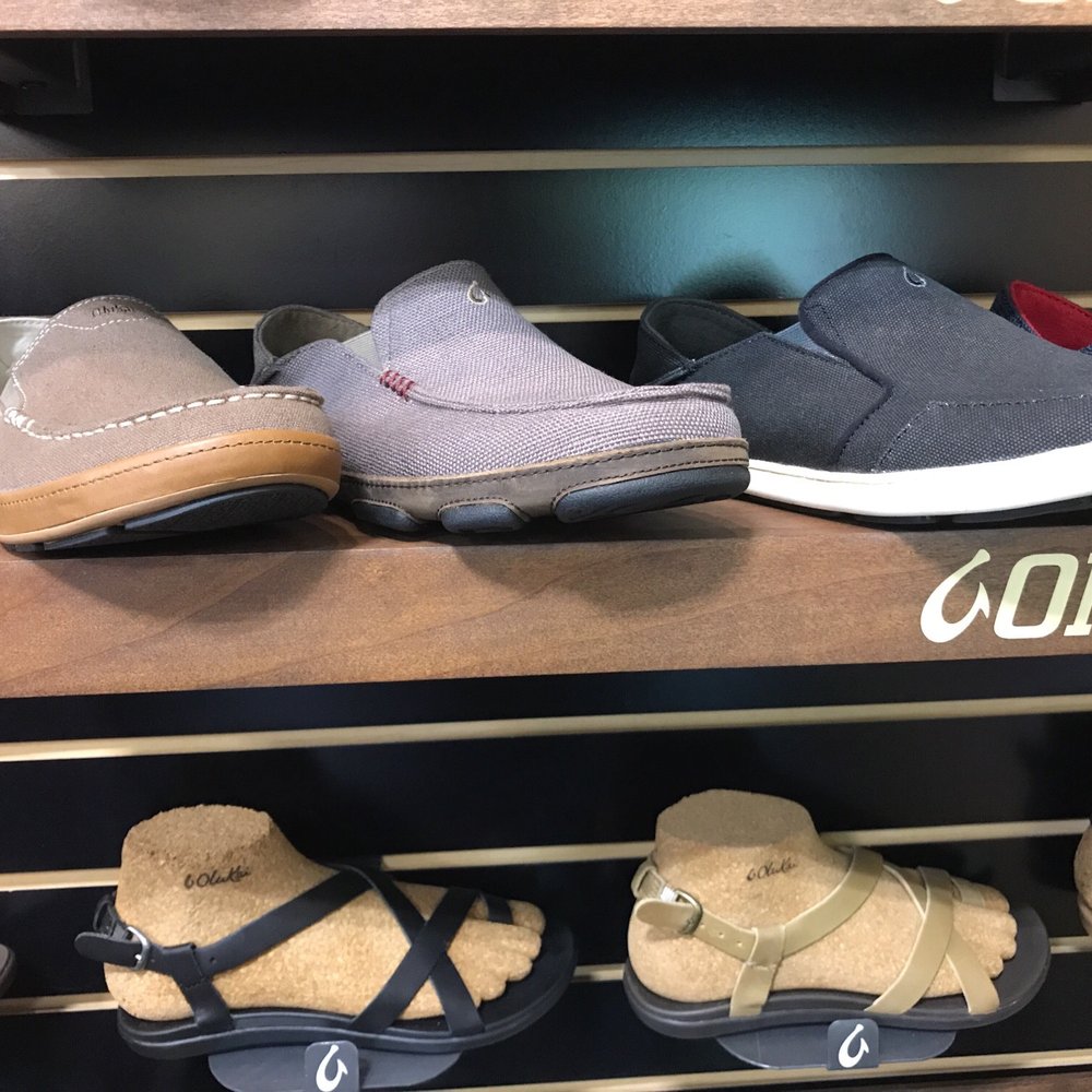 Walking Comfort - Shoe Stores Near Me - Draper, Utah Walking Comfort - Shoe Stores Near Me - Draper, Utah
