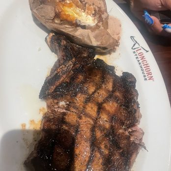 LongHorn Steakhouse - Steakhouses Near Me - Hollywood, Florida LongHorn Steakhouse - Steakhouses Near Me - Hollywood, Florida