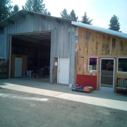 Peck Landscape Supplies - New home to Peck Landscape and feed