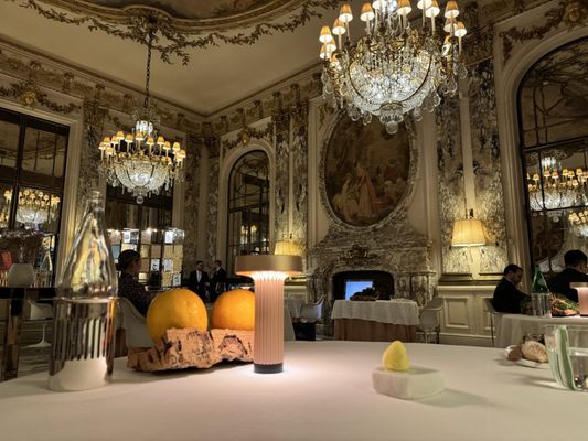 Restaurant le Meurice Alain Ducasse by null