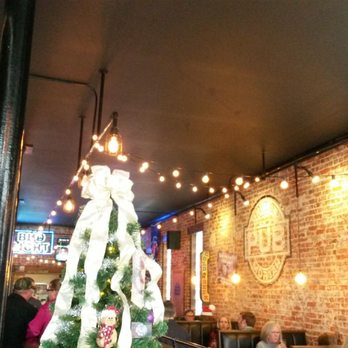 Brick and Mortar Pub - Pubs Near Me - Delphi, Indiana