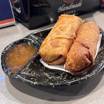 Sakura - Egg rolls - Sushi Bars Near Me - Altus, Oklahoma