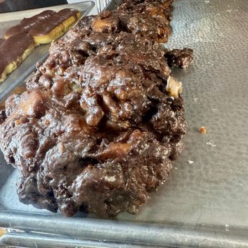 Ace Donut - Burnt apple fritters - Donuts Near Me - Irvine, California