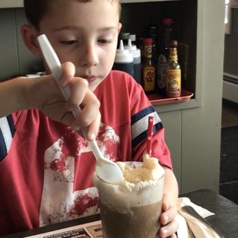 Karen's Diner - Best rootbeer float out there!!!!! - Breakfast & Brunch Near Me - Pawling, New York Karen's Diner - Best rootbeer float out there!!!!! - Breakfast & Brunch Near Me - Pawling, New York